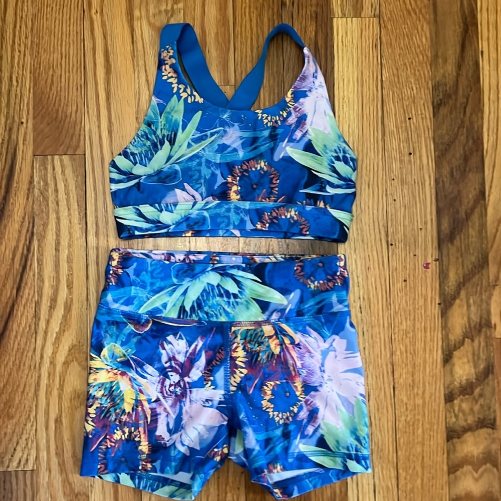 Girls DSG sports bra and shorts.